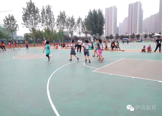 南寨小学荣获洛阳市小学女子篮球第三名